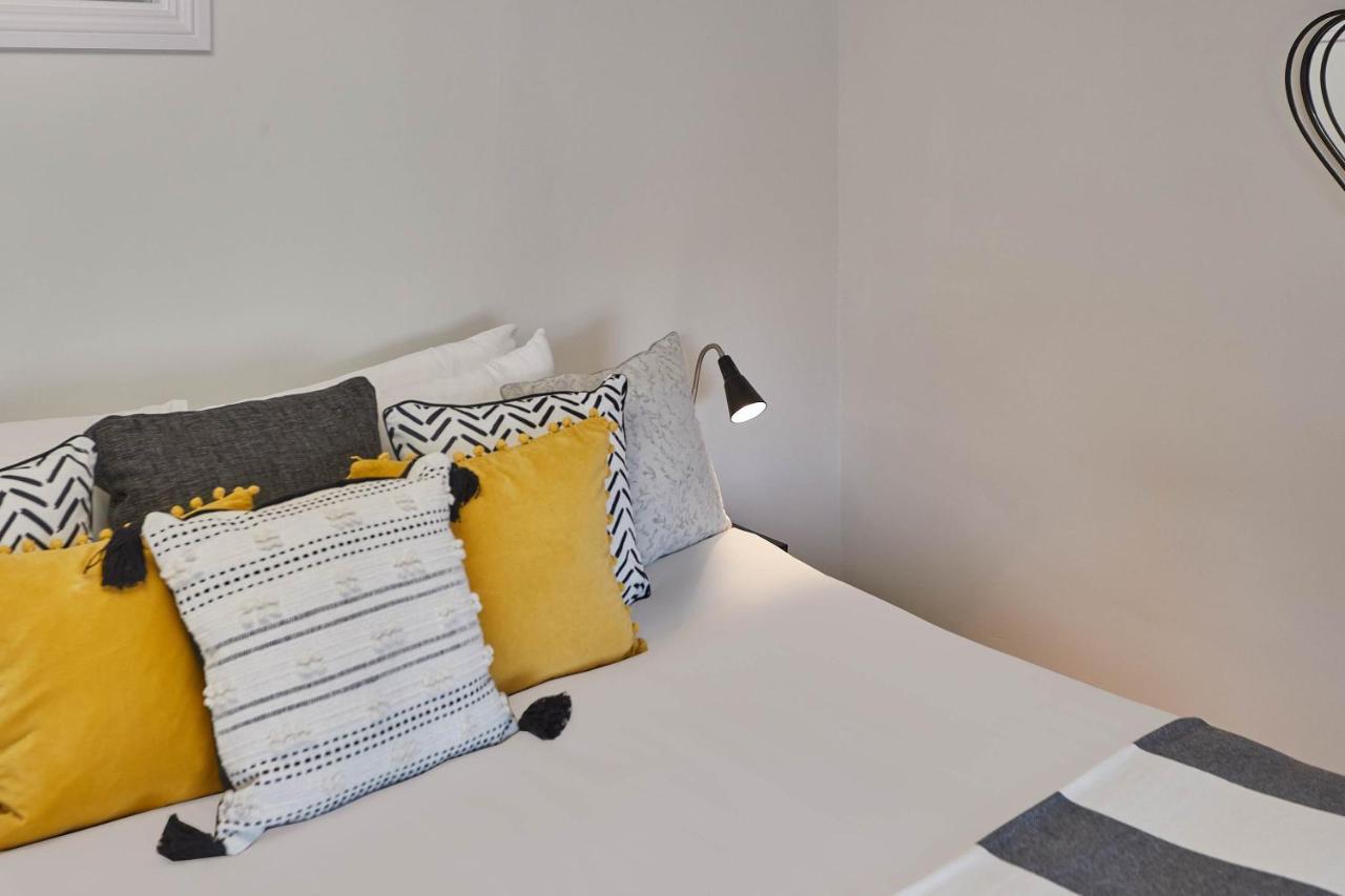 Host & Stay - Princess Place Townhouse 惠特比 外观 照片